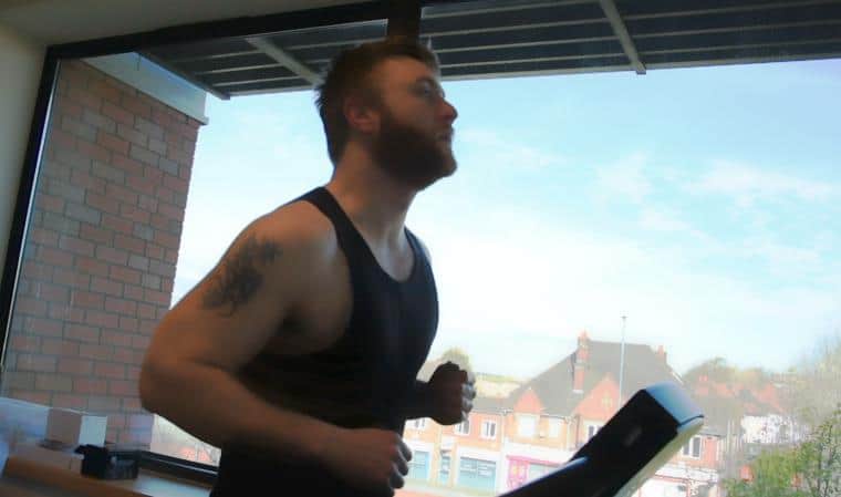 ByteSnap's 10K Charity Wolf Run - Dean on treadmill
